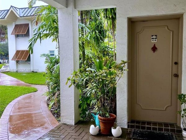 9304 SW 77th Ave , Unit C3, Miami, FL 33156