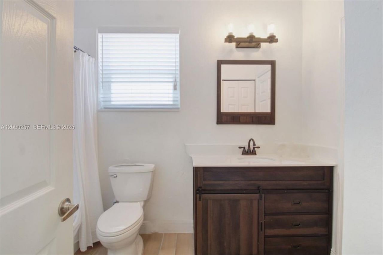 4241 NE 16th St, Homestead, FL 33033 Photo