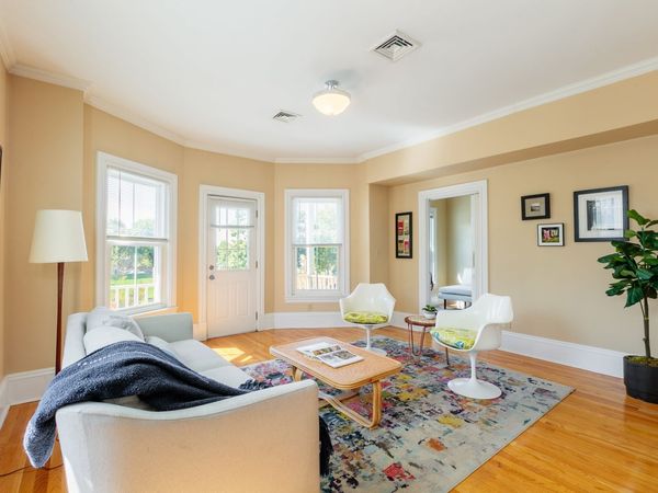 561A Broadway, Unit 2, Somerville, MA 02145