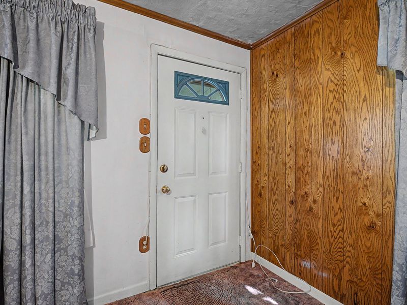 300 Fenwick Drive, New Carlisle, OH 45344 Photo 10