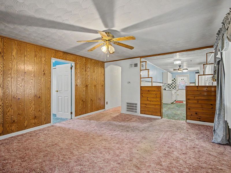 300 Fenwick Drive, New Carlisle, OH 45344 Photo 11