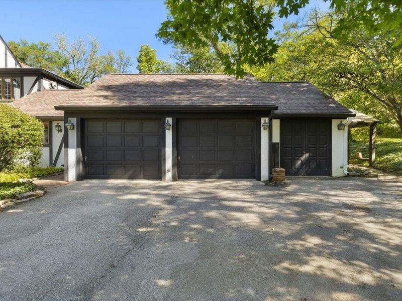 7000 Peters Pike, Dayton, OH 45414 Photo 84
