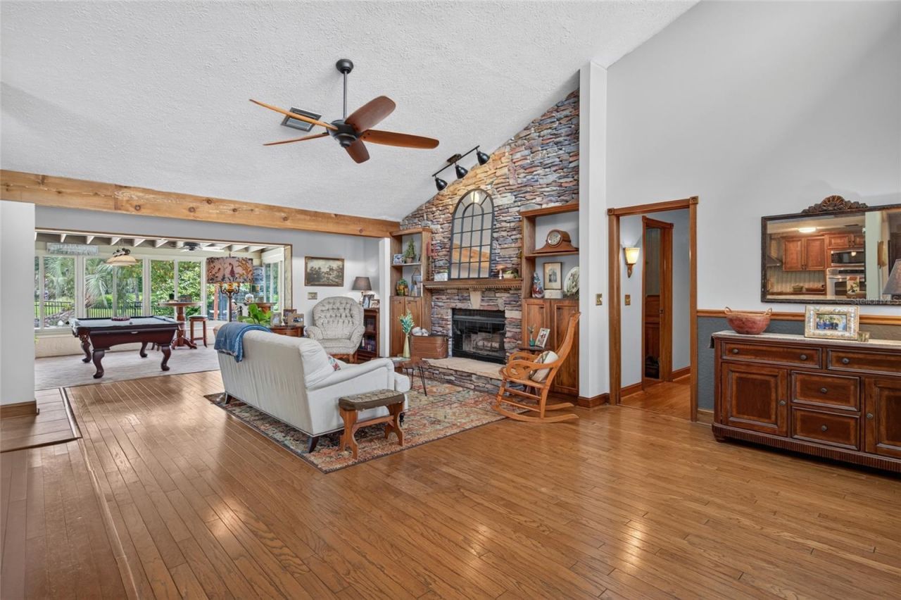 906 Retriever Avenue, Seffner, FL 33584 Photo
