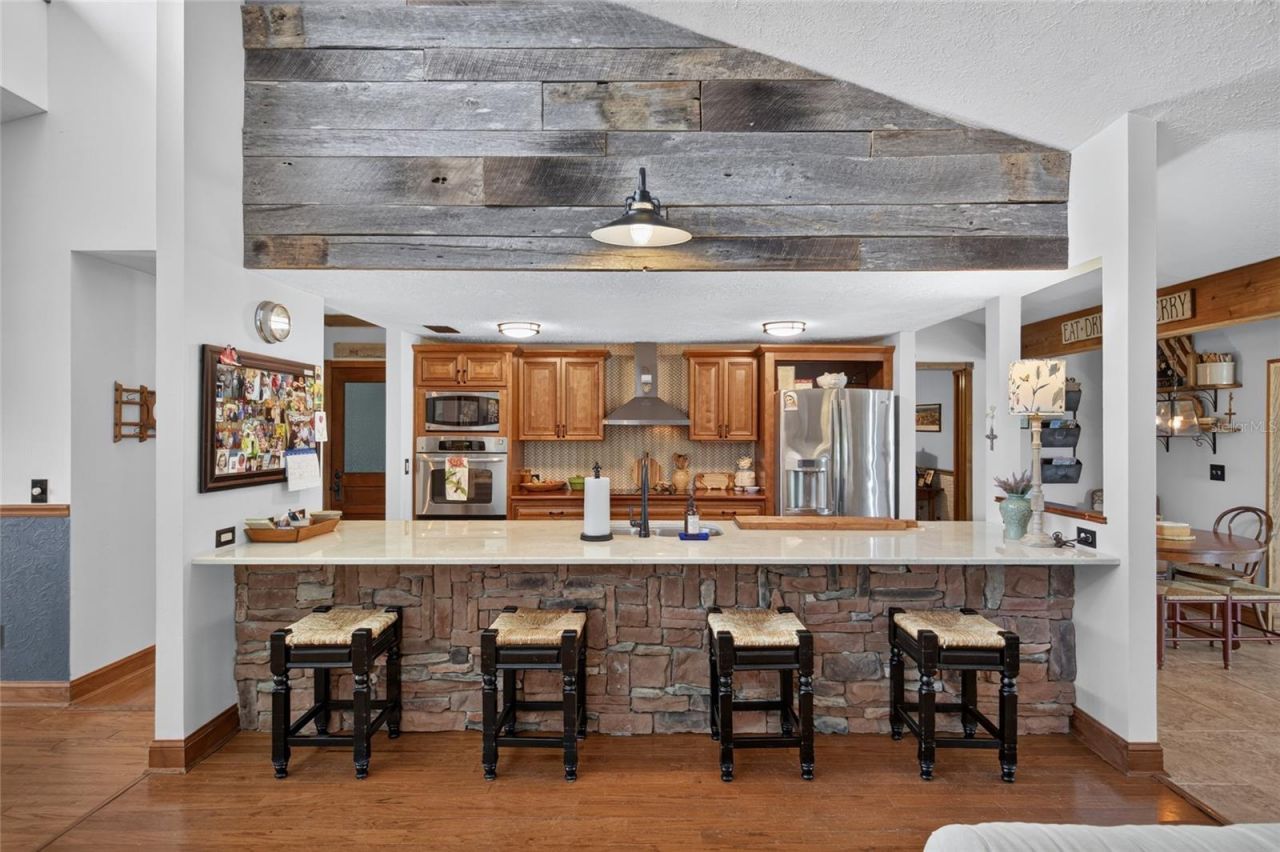 906 Retriever Avenue, Seffner, FL 33584 Photo