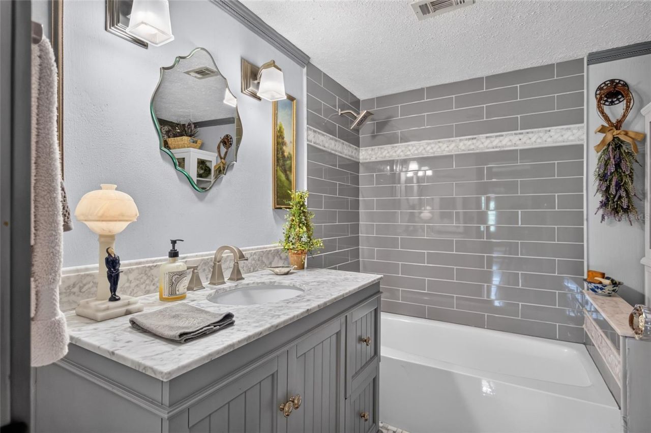 906 Retriever Avenue, Seffner, FL 33584 Photo