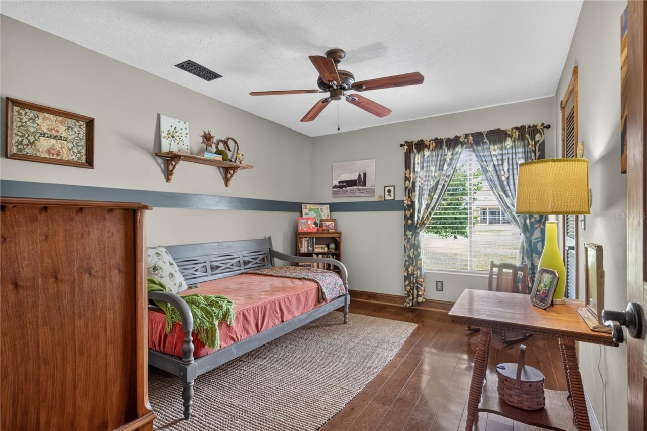 906 Retriever Avenue, Seffner, FL 33584 Photo