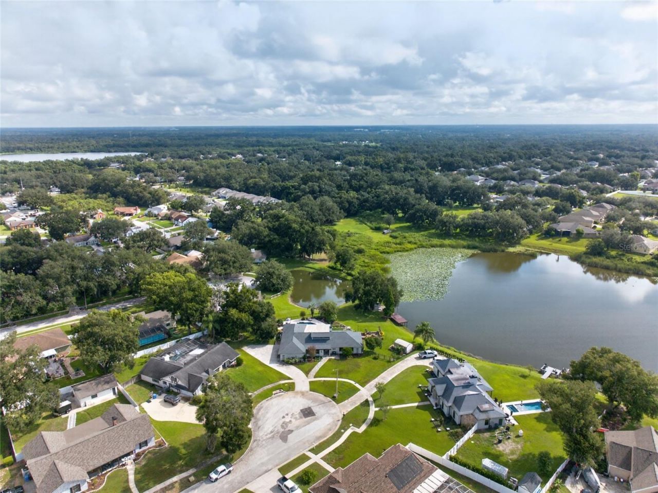 906 Retriever Avenue, Seffner, FL 33584 Photo