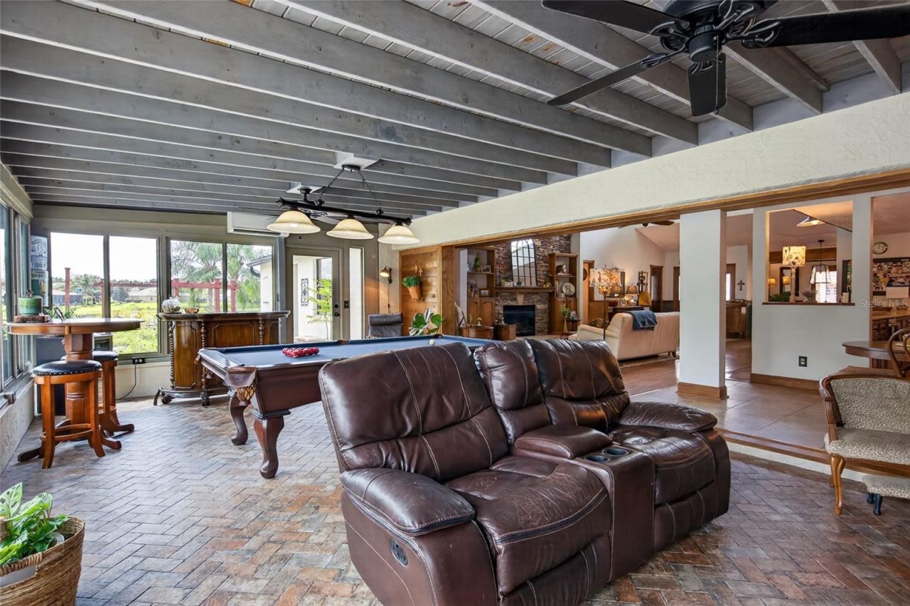 906 Retriever Avenue, Seffner, FL 33584 Photo