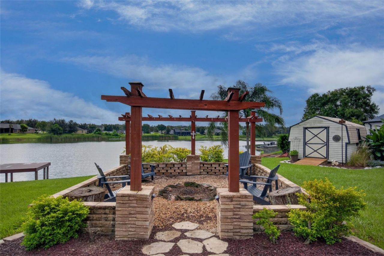 906 Retriever Avenue, Seffner, FL 33584 Photo