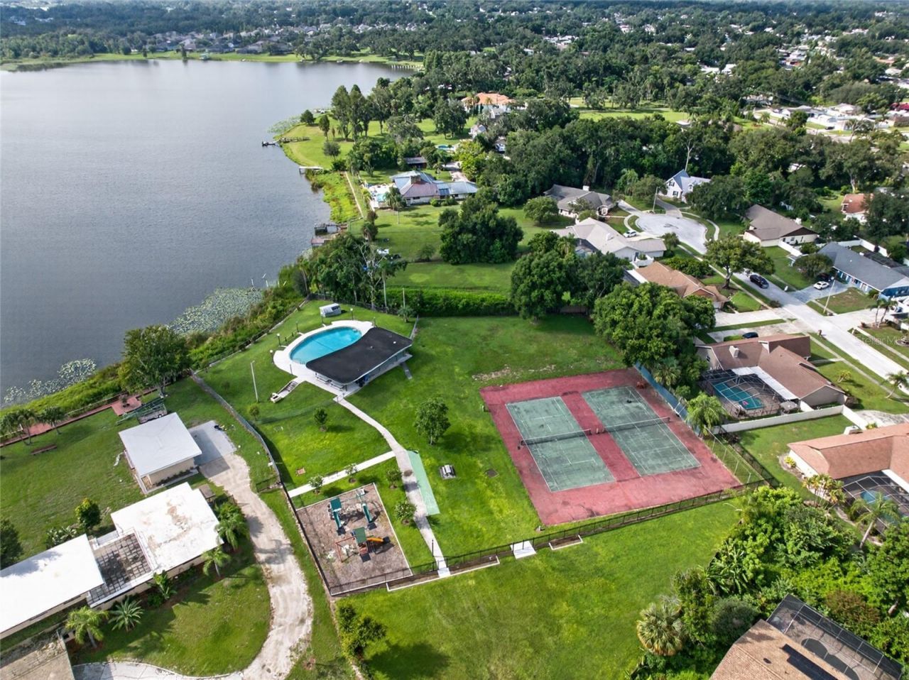 906 Retriever Avenue, Seffner, FL 33584 Photo