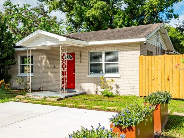 3812 N 54TH STREET, TAMPA, FL 33619