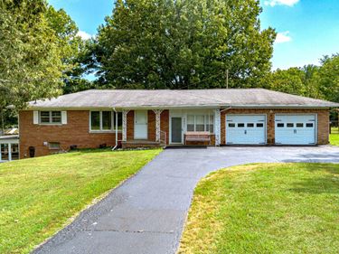1299 Oak Park Boulevard, Calvert City, KY 42029