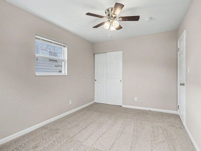 5015 Fullerton Drive, Columbus, OH 43232 Photo 12