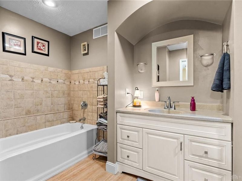 4413 Laura Marie Drive, Wayne Township, OH 45068 Photo 33