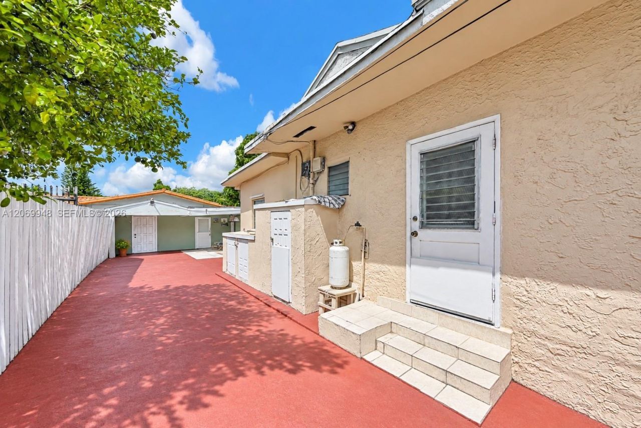 1536 SW 22nd Ave , Miami, FL 33145 Photo