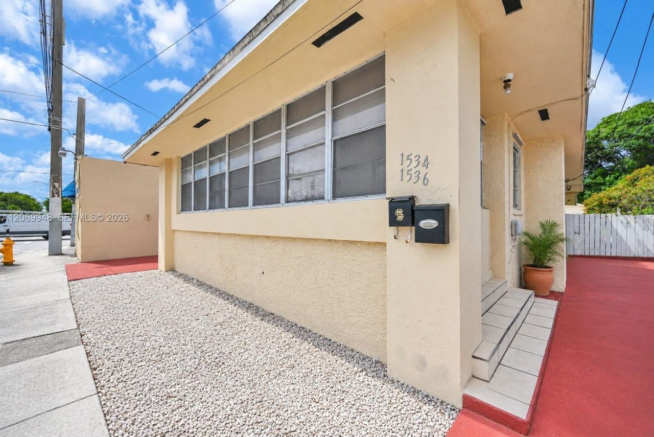 1536 SW 22nd Ave , Miami, FL 33145 Photo