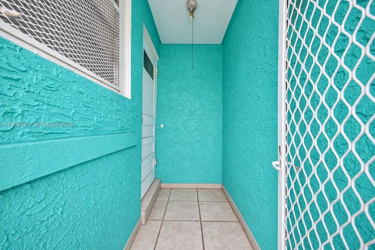 1536 SW 22nd Ave , Miami, FL 33145 Photo