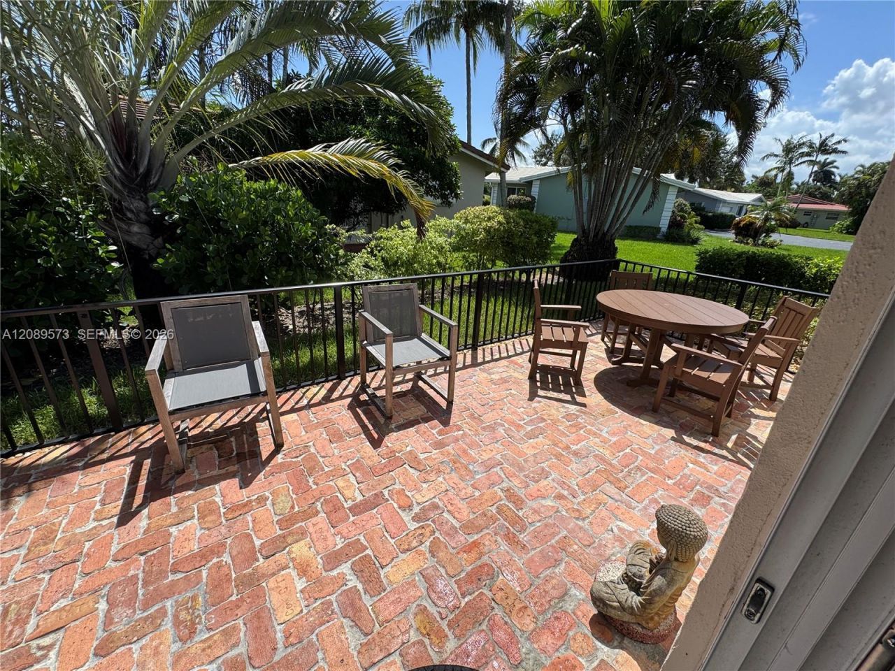 7190 E Tropical Way, Plantation, FL 33317 Photo