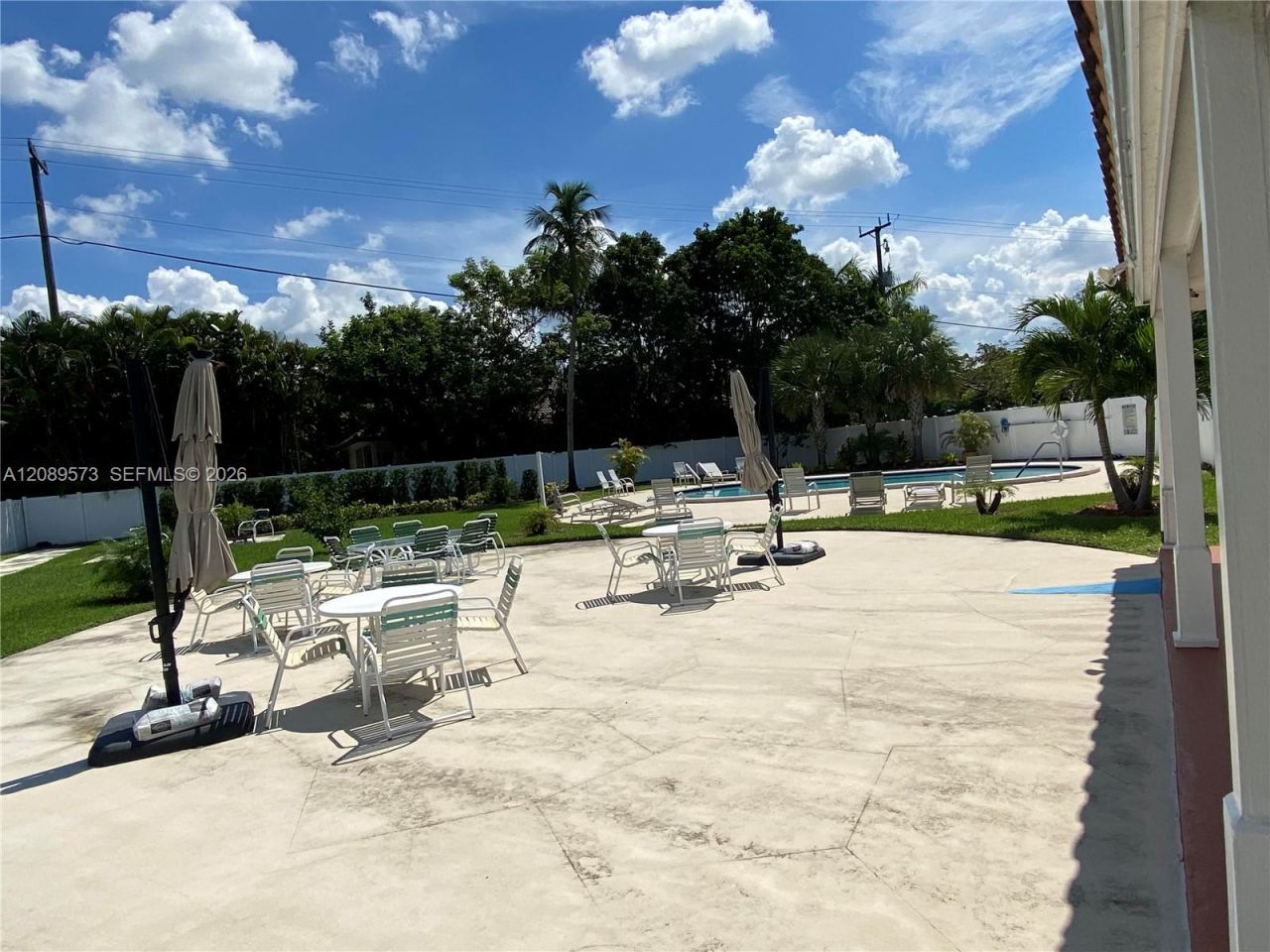 7190 E Tropical Way, Plantation, FL 33317 Photo