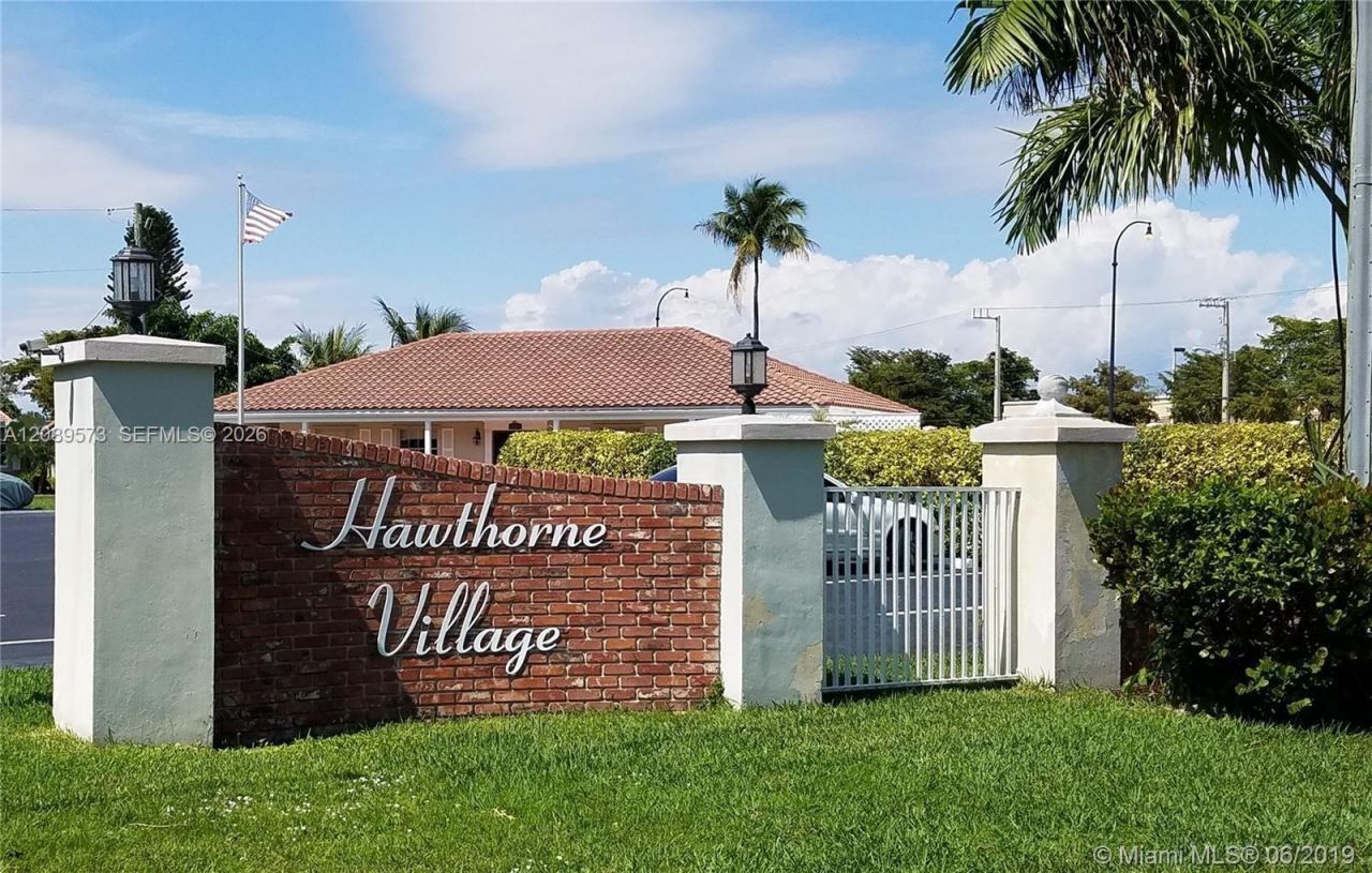 7190 E Tropical Way, Plantation, FL 33317 Photo