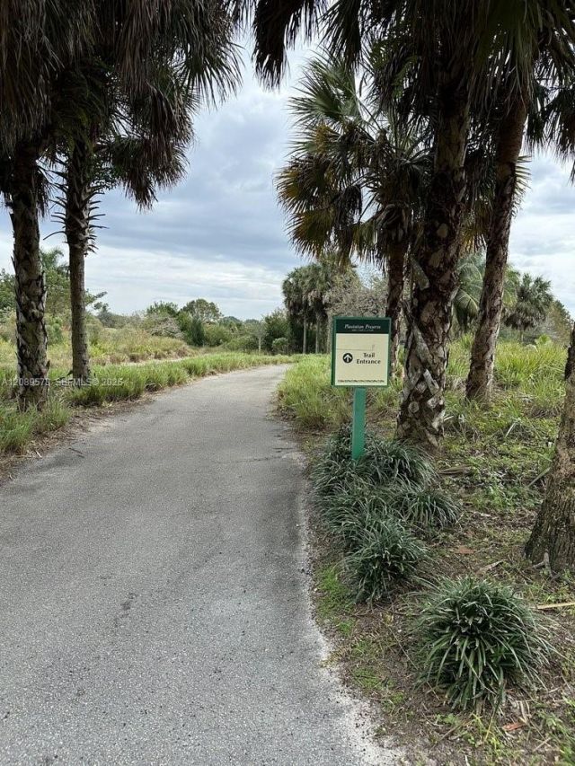 7190 E Tropical Way, Plantation, FL 33317 Photo