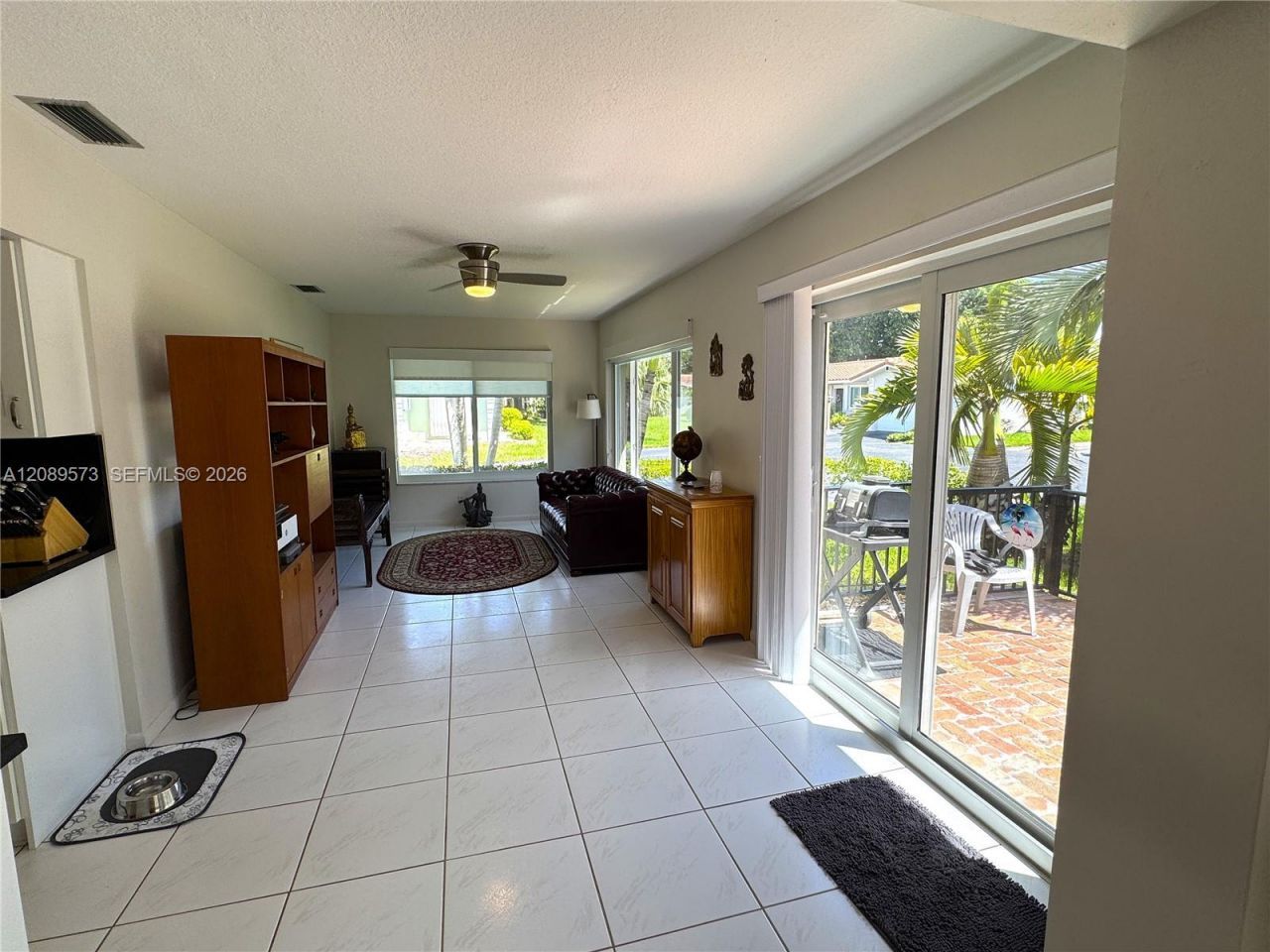 7190 E Tropical Way, Plantation, FL 33317 Photo