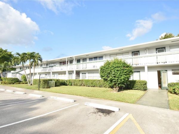 167 Oakridge L , Unit 167, Deerfield Beach, FL 33442