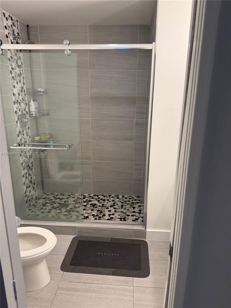 8020 N Nob Hill Rd, Unit 204, Tamarac, FL 33321 Photo