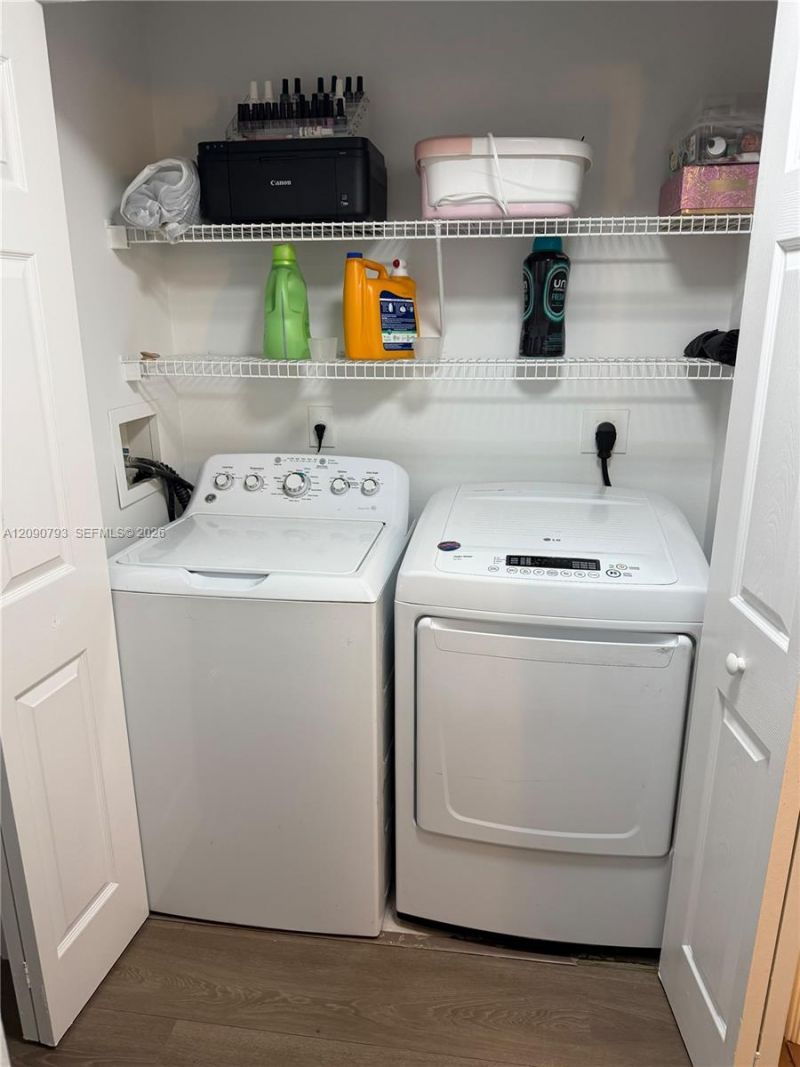 8020 N Nob Hill Rd, Unit 204, Tamarac, FL 33321 Photo