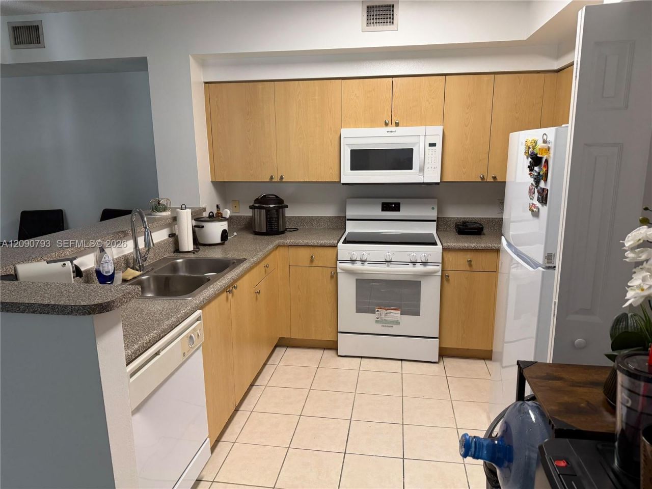 8020 N Nob Hill Rd, Unit 204, Tamarac, FL 33321 Photo