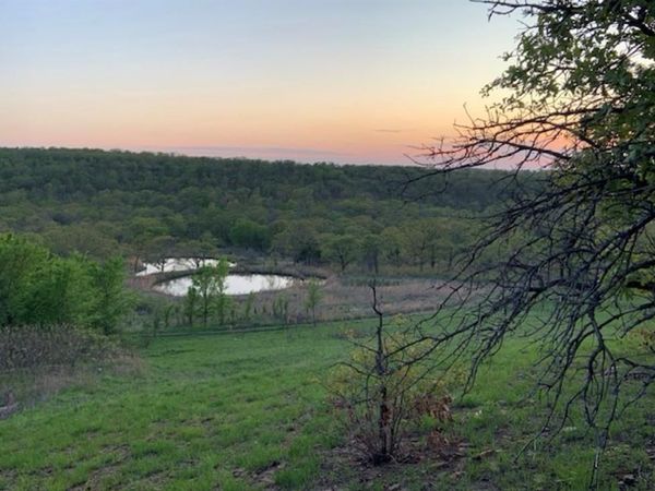 2102 3884, Dustin, OK 74839