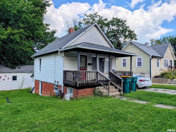 618 W CHANDLER Street, Macomb, IL 61455