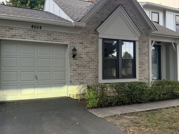 4604 Mumford Drive, Hoffman Estates, IL 60192