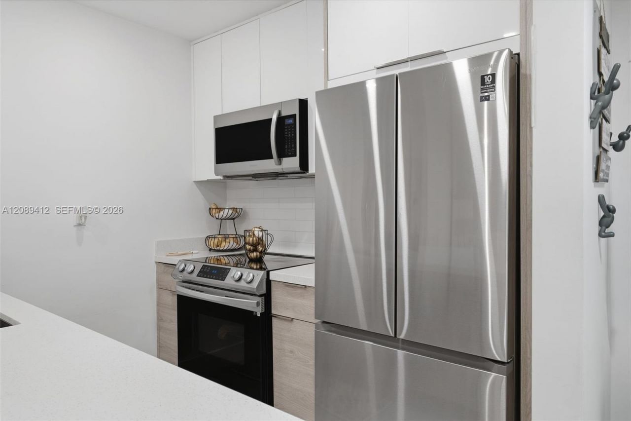 9227 SW 87th Ave , Unit B5, Miami, FL 33176 Photo