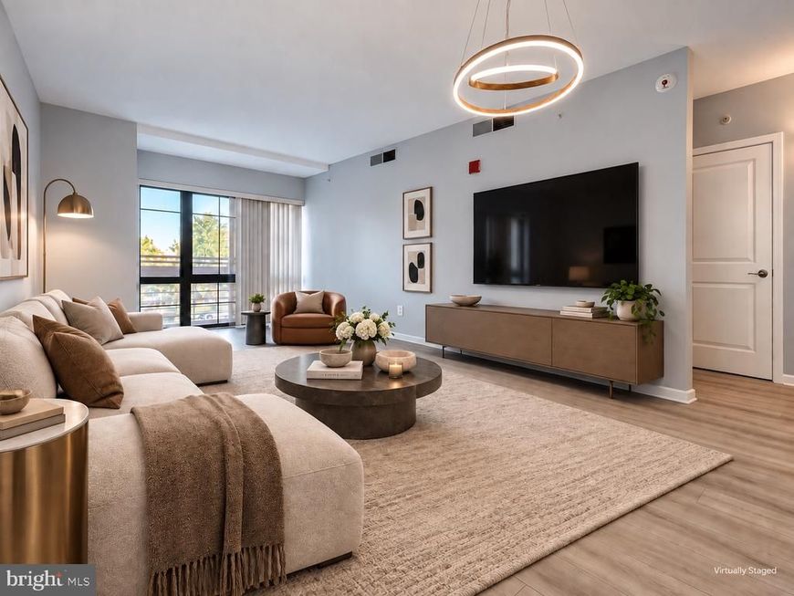 7915 NW Eastern Avenue Nw, Unit 412, Silver Spring, MD 20910 Main Photo
