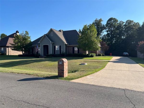 1796 Turning Leaf Trail, Haughton, LA 71037