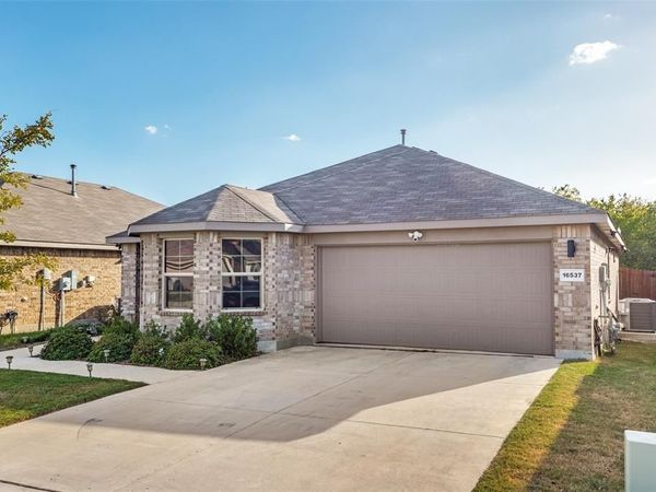 16537 White Fish Lane , Justin, TX 76247