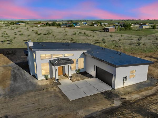 4 Cleveland Road, Edgewood, NM 87015