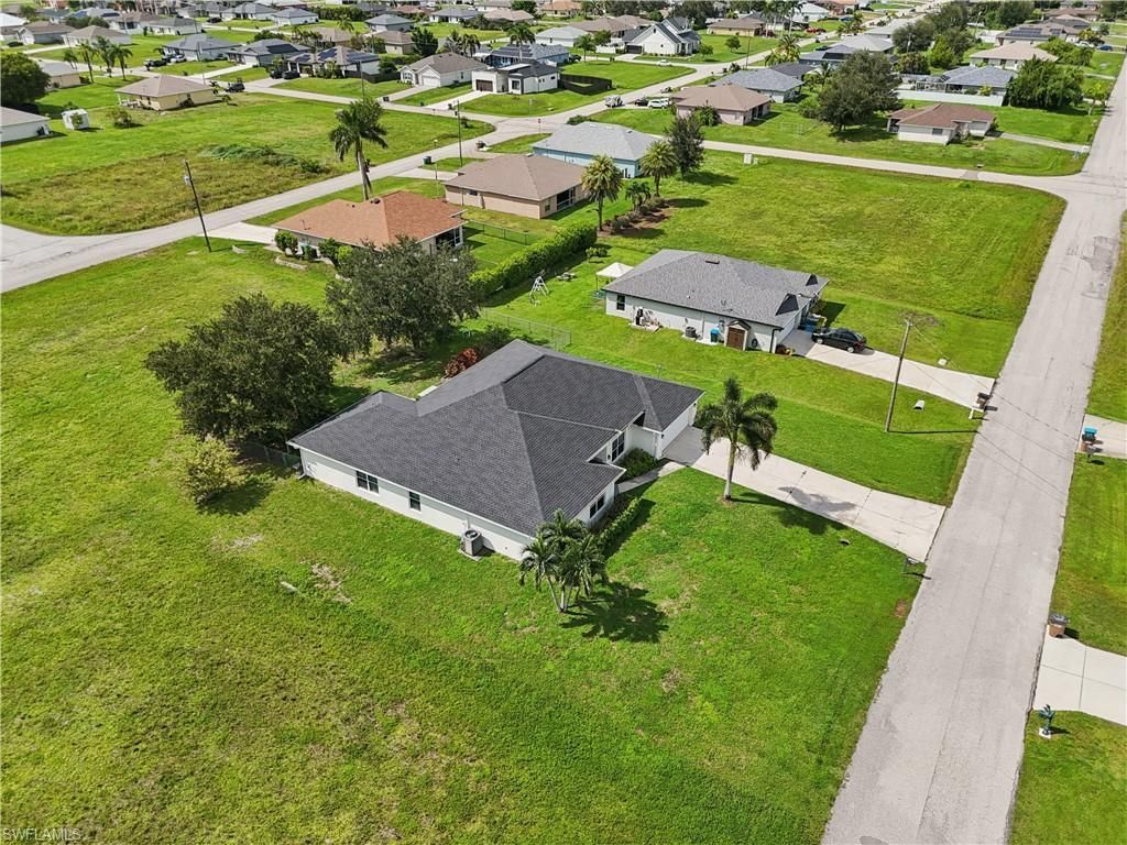 930 NW Juanita Pl, Cape Coral, FL 33993 Photo