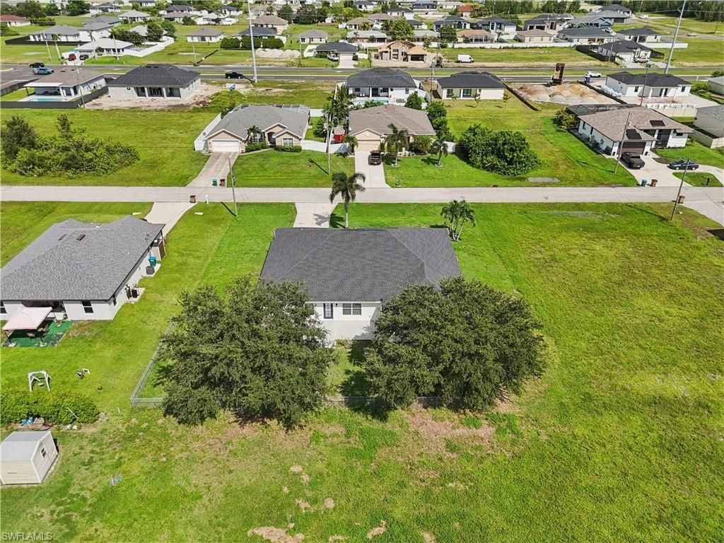 930 NW Juanita Pl, Cape Coral, FL 33993 Photo
