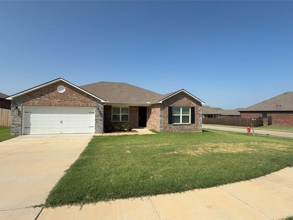 13990 S Lansing Avenue , Glenpool, OK 74033