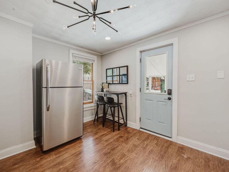 144 Cedar Alley, Columbus, OH 43215 Photo 14