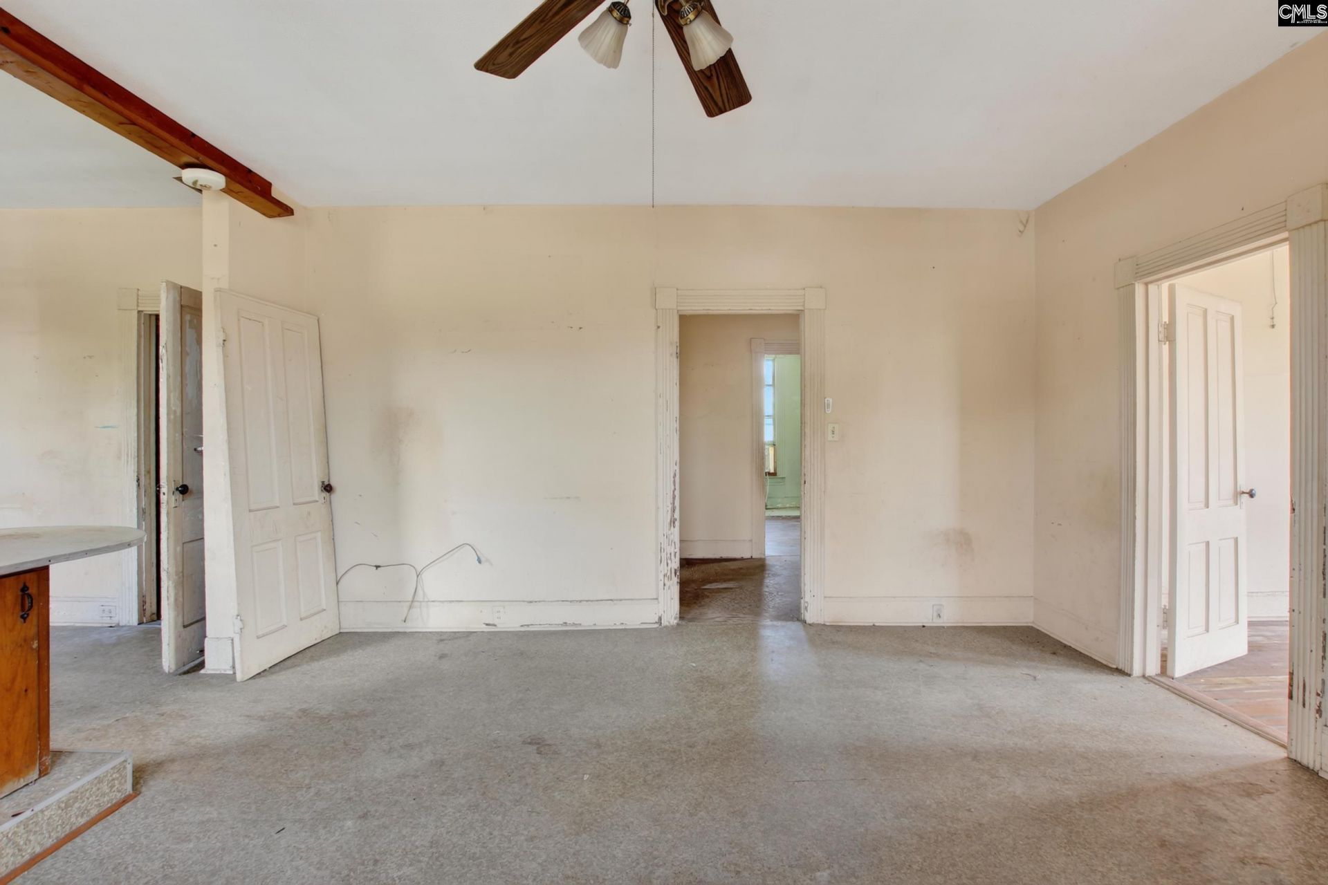702 Lafayette Avenue  Photo 26