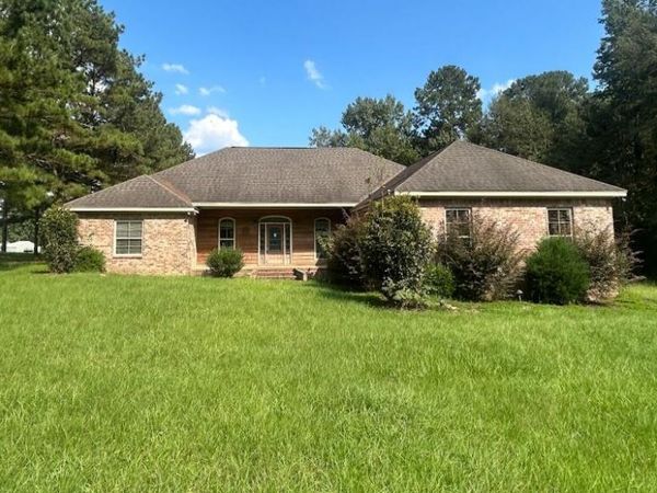 362 Seminary-Sumrall, Sumrall, MS 39482