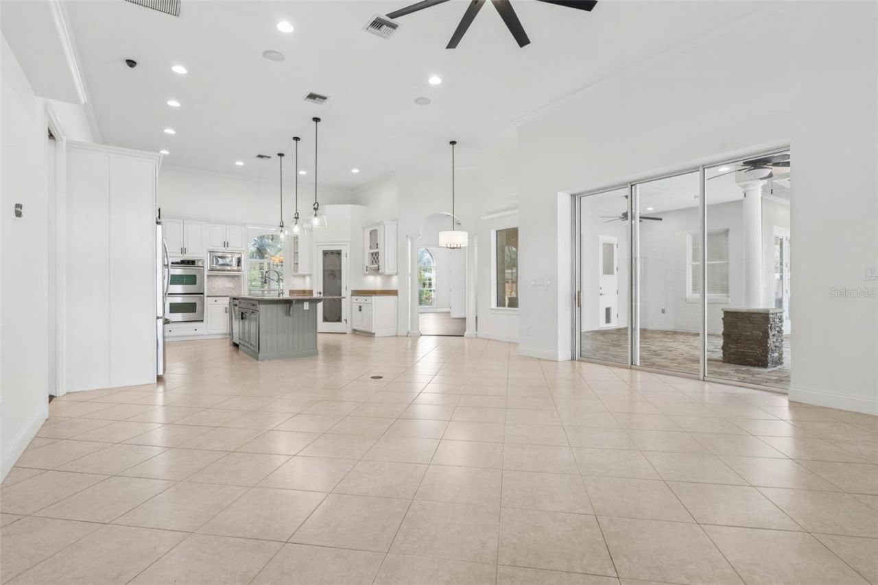 435 W Ventris Avenue, Maitland, FL 32751 Photo