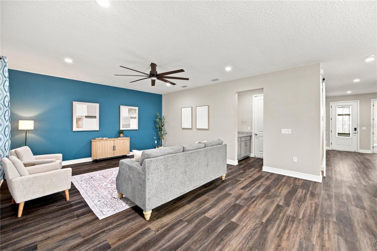 188 Summershore Drive , Auburndale, FL 33823 Photo