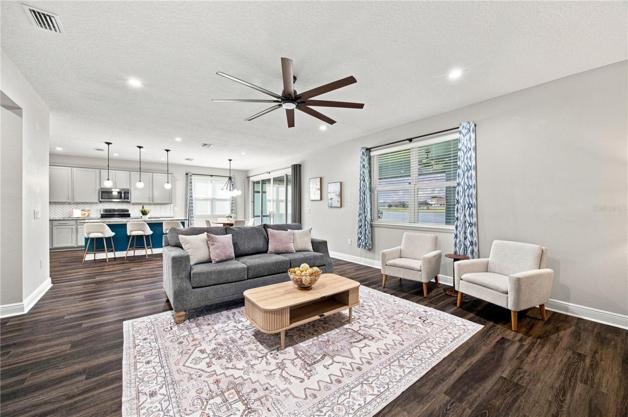 188 Summershore Drive , Auburndale, FL 33823 Photo