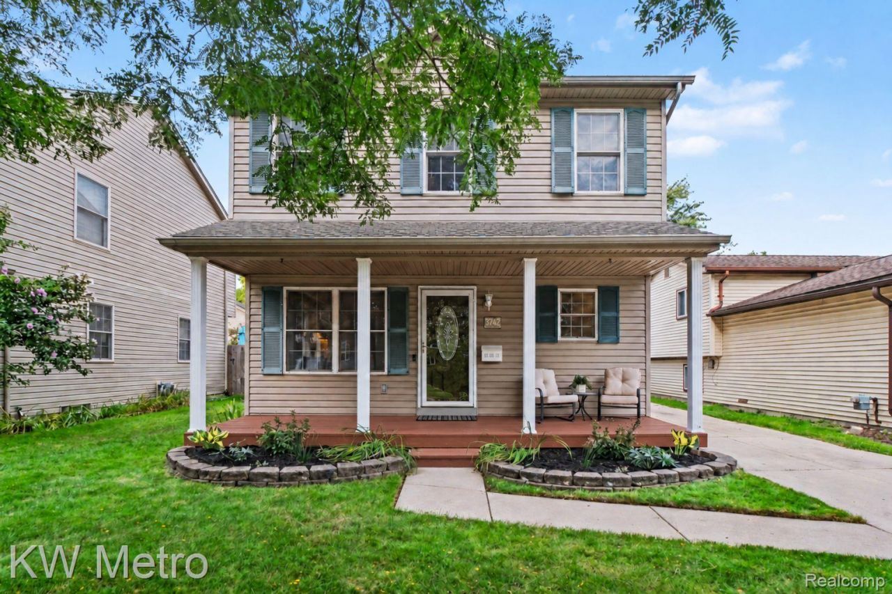 3747 Royal Avenue, Berkley, Mi 48072 Main Photo