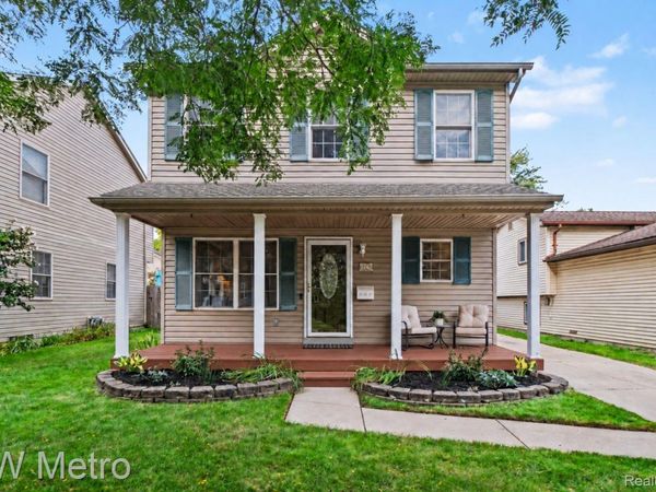 3747 Royal Avenue, Berkley, Mi 48072