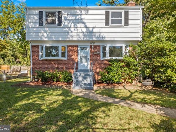 2120 RAVENSWOOD STREET, HYATTSVILLE, MD 20782